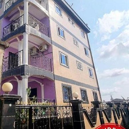Residence Sighaka - Gold Apartment - Wifi, Gardien, Parking Douala Exteriér fotografie